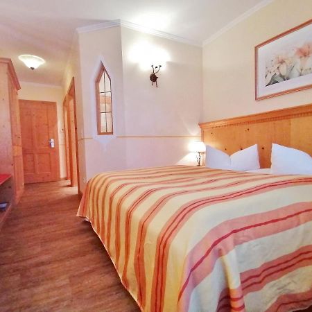 גרלוס Hotel Sportalm מראה חיצוני תמונה